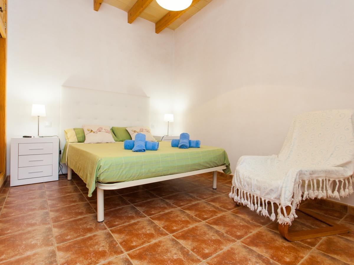 Villa Paula Llombarts ภายนอก รูปภาพ
